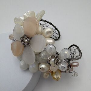 Beaded Floral Wire Metal Bracelet, White Ivory Pink Silver Women's Accessory